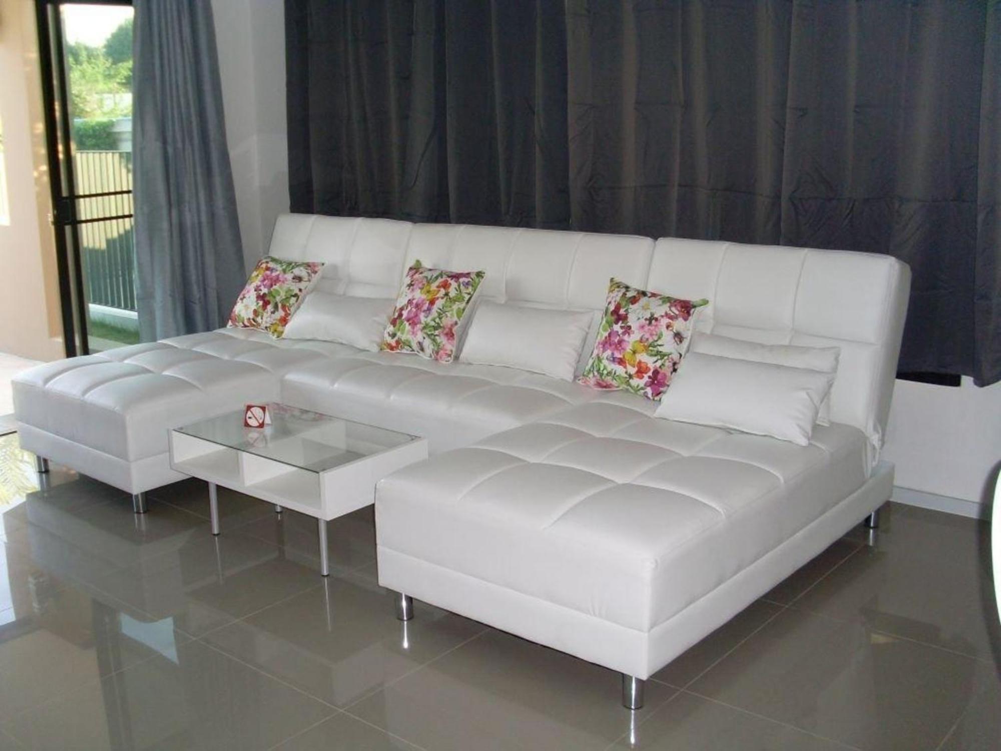 Holiday home Moderne Ferienvilla Zwischen Huegeln Und